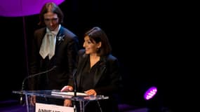 La candidate PS à la mairie de Paris Anne Hidalgo et le président de son comité de soutien, le mathématicien Cédric Villani