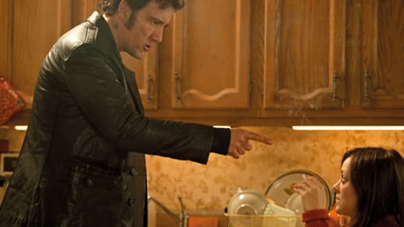 "Blood Ties" est le remake américain du pollar français de Jacques Maillot. "Blood Ties" est le remake américain du pollar français de Jacques Maillot.