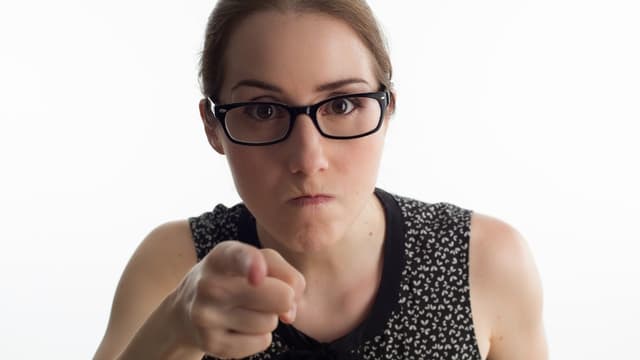 A force d'entendre des flots de critiques, certaines personnes perdent confiance en elles.