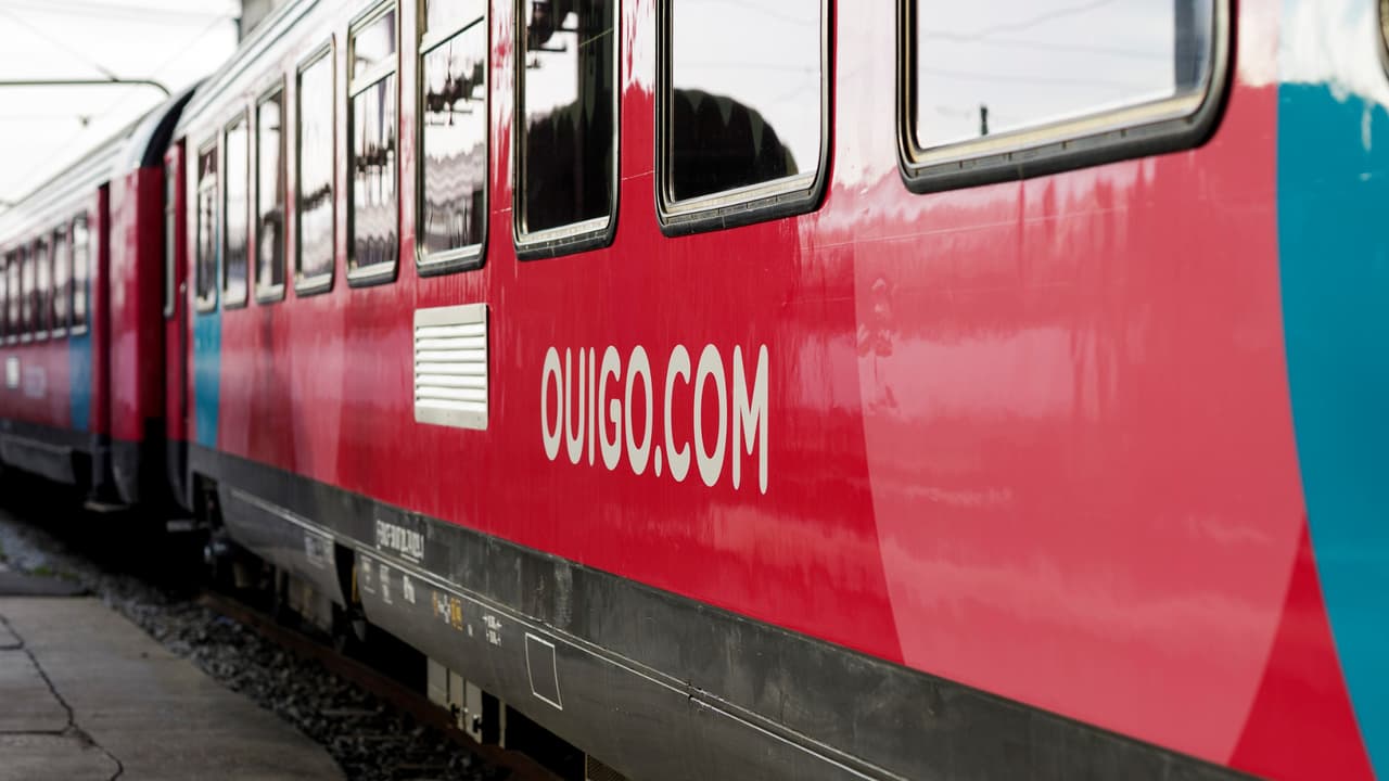 Sncf Immense Succ S De La Vente De Billets Ouigo Train Classique Un Euro