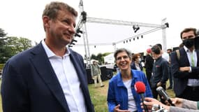 Yannick Jadot et Sandrine Rousseau à Poitiers le 19 août 2021 lors des Journées d'été d'EELV (photo d'illustration).