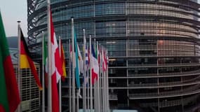 Strasbourg : le Parlement européen filmé par un drone