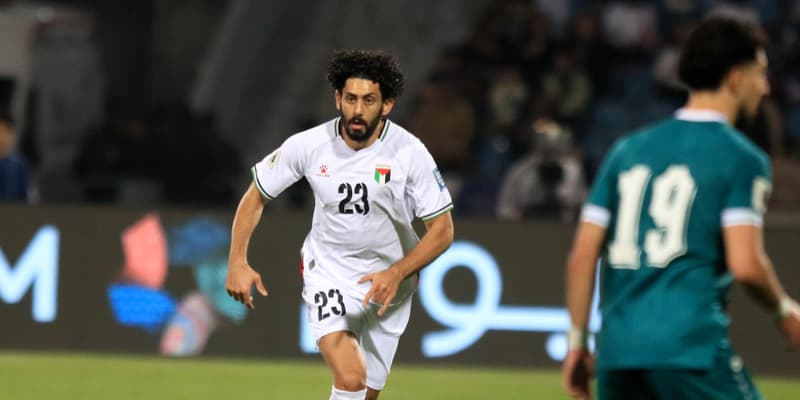 Le joueur palestinien Ataa Jaber lors d'un match de qualification à la Coupe du monde 2026, le 25 mars 2025