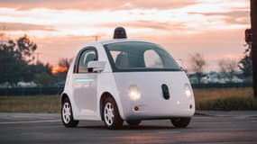 Le système de conduite autonome de la Google car est reconnu comme un "conducteur" par la NHTSA.