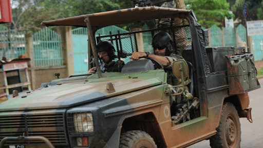 Laurent Fabius déclare que le calme est revenu à Bangui après le massacre de 300 personnes.