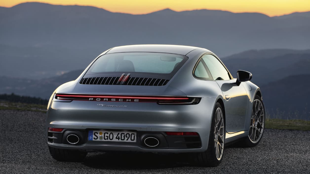 La ligne de feux à l'arrière apporte une touche de nouveauté à cette nouvelle 911