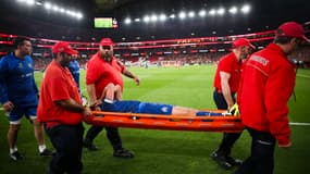 Quentin Merlin sort sur blessure lors de Benfica-OM le 11/04/2024
