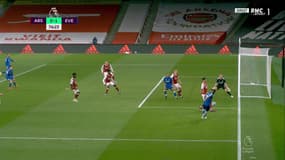 Bernd Leno face à Everton