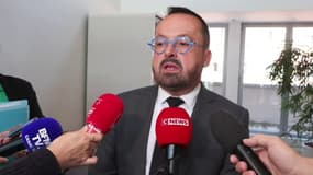 Yannick Neuder (ministre en charge de la Santé): "L'objet n'est absolument pas d'uberiser le transport sanitaire en France"