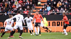 Adrian Grbic lors du match Lorient-Rennes, au stade du Moustoir le 28 novembre 2021