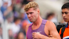 Le décathlonien Kevin Mayer après sa blessure au meeting de Paris, le 7 juillet 2024