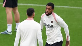 Presnel Kimpembe à l'échauffement, le 21 octobre 2024