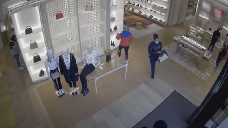 Un homme s'est assommé en essayant de fuir un magasin avec des biens volés  de luxe