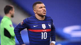 Kylian Mbappé fait la grimace après France-Ukraine