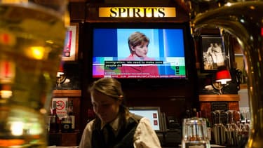 Selon une étude, les programmes télé ne sont plus regardés en direct, à l'heure où les chaînes les ont mis sur leur grille, que 45% du temps aux Etats-Unis.