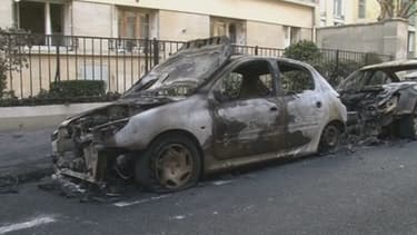 Les voitures après l'incendie, samedi matin.