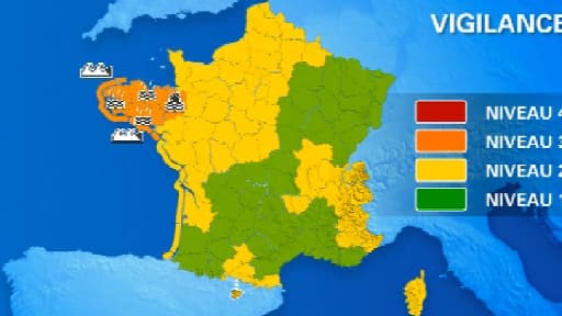 Les quatre départements bretons ainsi que la Loire-Atlantique restaient en vigilance orange depuis mardi soir, pour les risques de pluie-inondation et/ou de vague-submersion et d'inondation