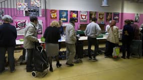 Distribution de repas dans un centre des Restaurants du coeur (photo d'illustration)