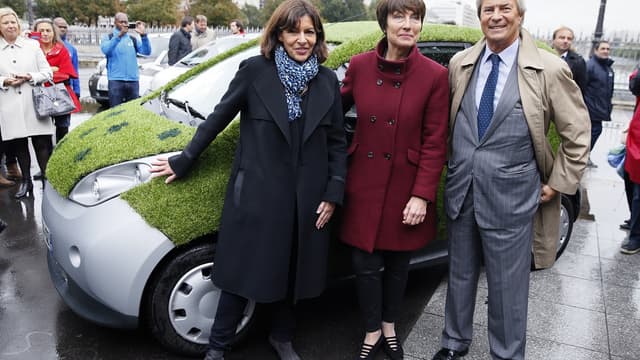 Le groupe Bolloré estime que la concession présente "un défaut d’intérêt économique", lui ouvrant le droit de demander des compensations financières aux communes.