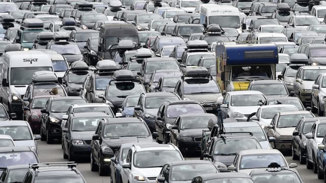 En roulant, en la louant, en laissant sa place de parking... Il existe de nombreux moyens de gagner de l'argent grâce à sa voiture.