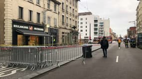 À Villeurbanne, un immeuble situé 99 rue Léon-Blum menace de s'effondrer.