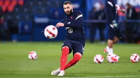 Karim Benzema à l'échauffement des Bleus, novembre 2021