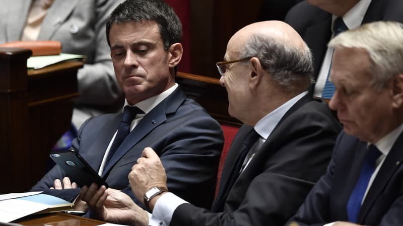 Manuel Valls et Jean-Marie Le Guen à l'Assemblée
