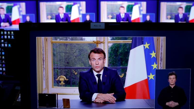 Emmanuel Macron lors d'une allocution télévisée le 17 avril 2023