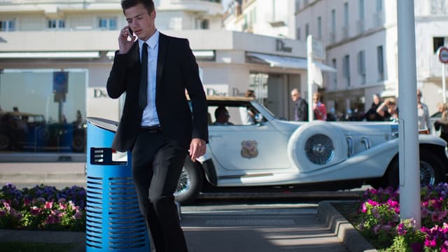 À partir du 1er octobre, appeler un numéro "surtaxé" depuis un téléphone mobile coûtera la même chose que depuis un fixe.