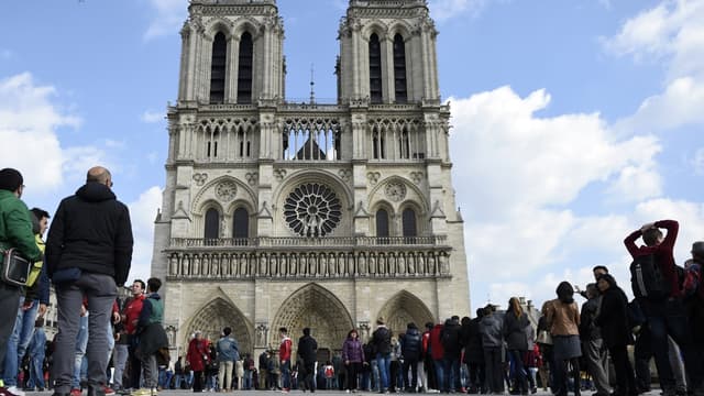 Notre-Dame de Paris est le monument le plus visité d'Europe. 