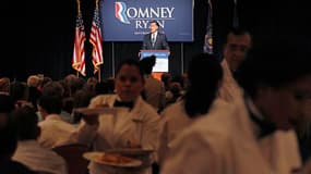 Discours de Mitt Romney à Salt Lake City, dans l'Utah. Les propos du candidat républicain à la présidentielle américaine, décrivant près de la moitié des Américains comme des "assistés" visant aux crochets de l'Etat, continuaient mardi à peser lourdement