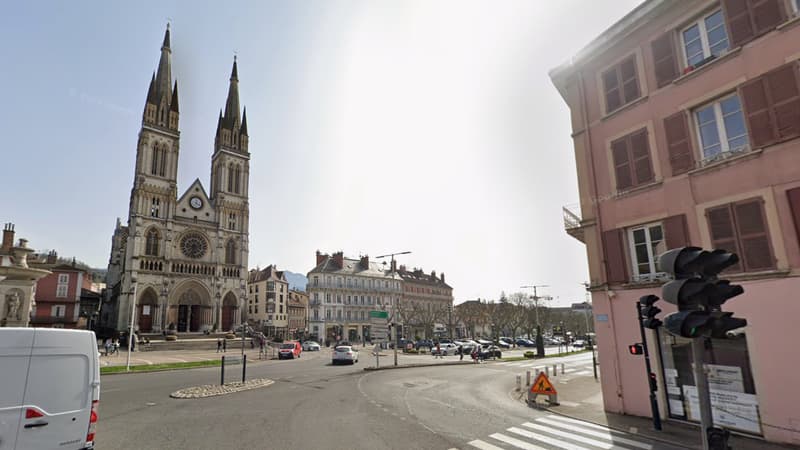 Le centre-ville de Voiron (Isère), en mars 2021.