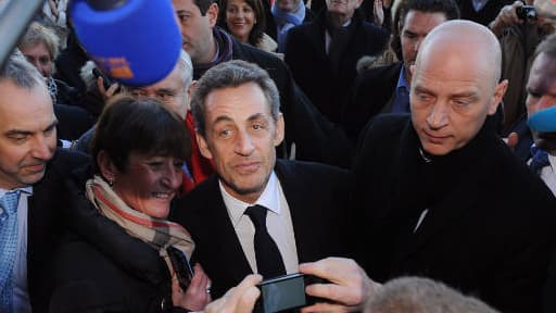 Nicolas Sarkozy a été accueilli par de nombreux sympathisants à l'hippodrome de Châtelaillon jeudi.