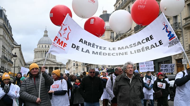 "Un avertissement au gouvernement": les médecins en grève partent en "exil" à Bruxelles