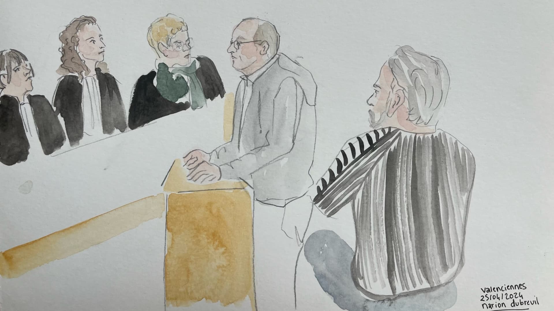 11 hommes sont jugés à Valenciennes pour avoir eu des relations sexuelles, parfois tarifées, avec une collégienne de 14 ans 11 hommes sont jugés à Valenciennes pour avoir eu des relations sexuelles, parfois tarifées, avec une collégienne de 14 ans