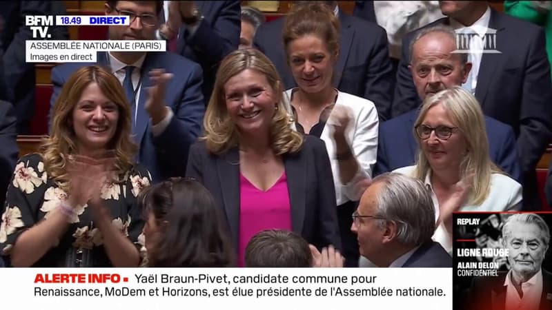 Ovation pour Yaël Braun-Pivet, élue présidente de l'Assemblée nationale avec Ovation pour Yaël Braun-Pivet, élue présidente de l'Assemblée nationale avec 242 voix