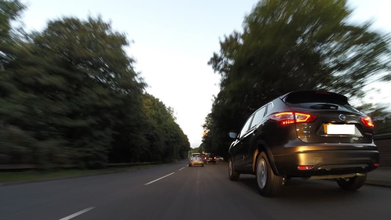 Pour 1 km/h d'excès de vitesse, une conductrice se retrouve contrainte de régler 675 euros.