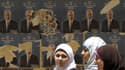 Dans une rue du Caire. Après six décennies sous l'emprise plus ou moins forte d'un régime militaire, les Egyptiens sont appelés aux urnes mercredi et jeudi pour le premier tour d'une élection présidentielle dont le nom du vainqueur n'est pas connu à l'ava