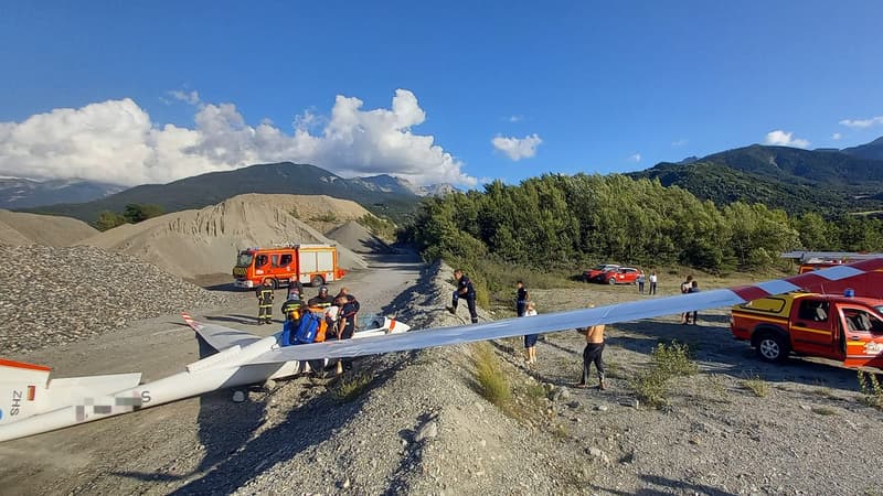 Hautes-Alpes: un planeur atterrit en urgence à Crots, les deux occupants indemnes