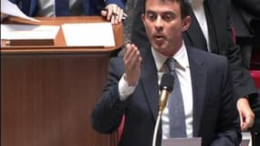 Loi Alur: Cécile Duflot applaudit Manuel Valls - 18/06