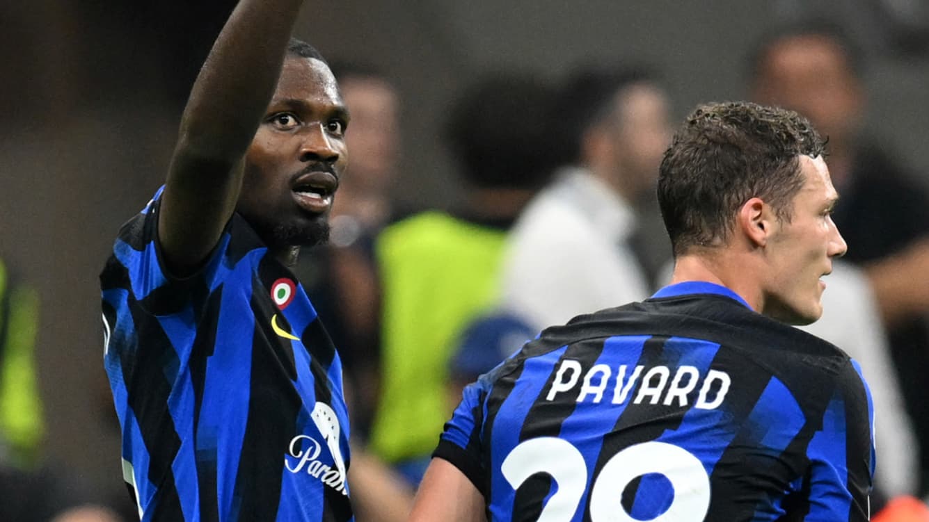 Marcus Thuram et Benjamin Pavard lors d'un match de l'Inter en octobre 2023