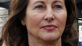 Ségolène Royal tente le pari de revenir à l'Assemblée nationale, qu'elle ambitionne de présider, dans une circonscription acquise à la gauche mais où elle a fort à faire face à un ex-socialiste exclu du parti pour s'être opposé à son "parachutage". /Photo