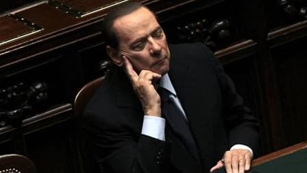 Le président du Conseil italien Silvio Berlusconi, qui a annoncé mardi qu'il quitterait le pouvoir une fois après l'adoption de réformes promises à l'Union européenne, a déclaré mercredi qu'il ne se présenterait pas aux élections législatives anticipées q