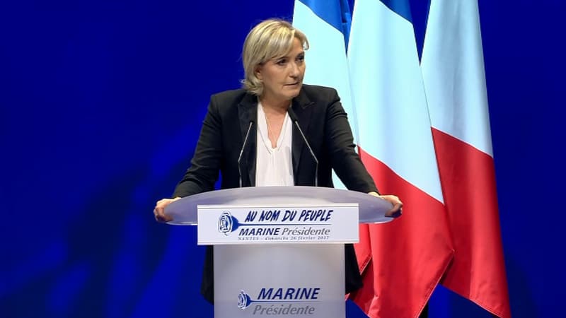 Marine Le Pen en meeting à Nantes dimanche 26 février.
