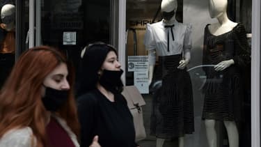 Dans une rue de Thessalonique, deuxième ville de Grèce, soumise à un confinement, le 3 novembre 2020. (Photo d'illustration)