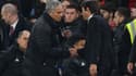José Mourinho a glissé un petit mot à Antonio Conte à l'issue de la victoire de Chelsea face à Manchester United (4-0).
