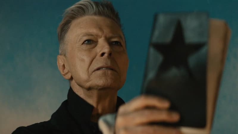 David Bowie dans le clip de Blackstar
