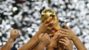 Le trophée de la Coupe du monde 