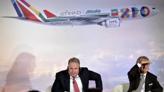 A gauche, James Hogan, le patron d'Etihad qui est également vice-président d'Alitalia. A droite, le président de la compagnie, Luca Cordero di Montezemolo.