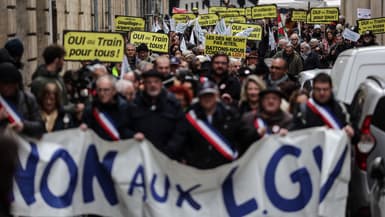 Manifestation contre la LGV dans le Sud Ouest samedi 28 janvier 2023 à Bordeaux
